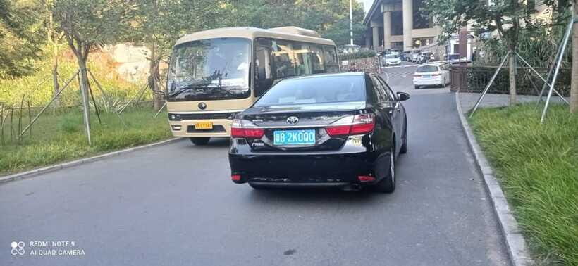 1 day Car Hire in Shenzhen with Driver (10 hours) - A Shenzhen day made to fit: shopping, sightseeing, and walking