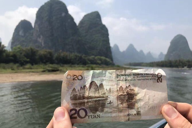 1-Day Guilin Tour to Reed Flute Cave, Xianggong Hill, Bamboo Boat and Night Show - A Private-Day Power Route Through Guilin and Yangshuo