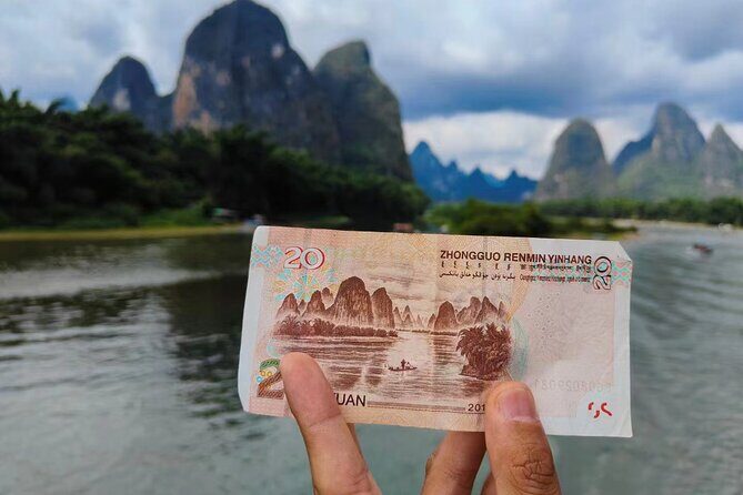 1-Day Guilin Tour to Reed Flute Cave, Xianggong Hill, Bamboo Boat and Night Show - Reed Flute Cave: The First Big Wow at Ludi Yan
