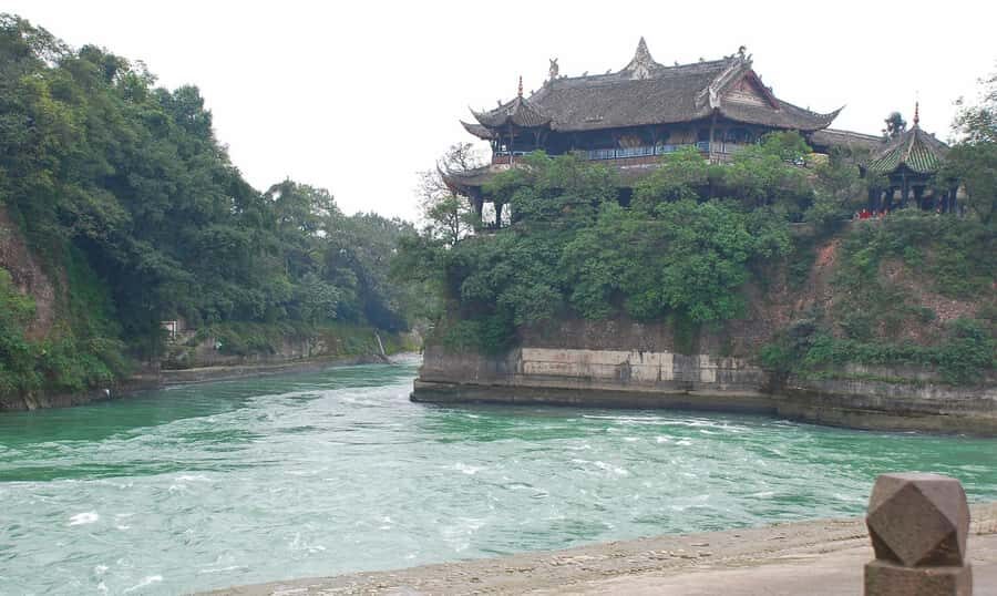 1-Day Mount Qingcheng and Dujiangyan Irrigation System Tour - A Full Day Route: From Chengdu to Qingcheng and Dujiangyan