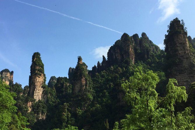 1-Day Private Zhangjiajie Tour to Avatar Mountain & Glass Bridge - Bailong Elevator: a time-saver with a big view payoff