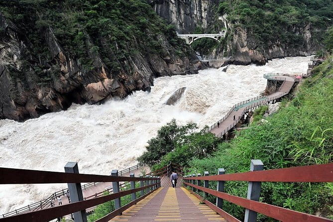 1 Day Tiger Teaping Gorge Private Tour from Lijiang or Shangri-La - Key things to know before you go
