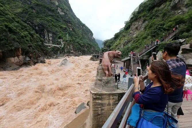 1 Day Tiger Teaping Gorge Private Tour from Lijiang or Shangri-La - Timing, pacing, and who this private tour fits best