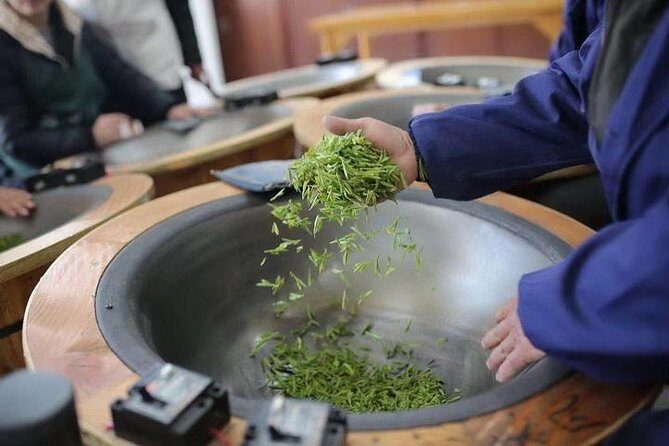 1-day Village Tea Picking, Roasting & Serving Guided Private Tour from Hangzhou - Green tea roasting and packaging your own Longjing