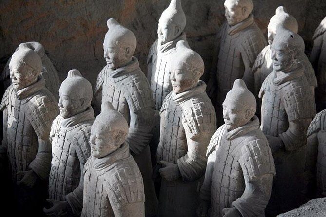 11-Day China Tour of Small Group to Beijing, Xian, Chengdu, Shanghai - Great Wall at Mutianyu: cable car views and that red-wine toast moment