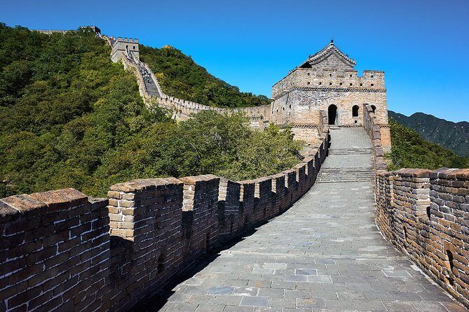 11-Day China Tour of Small Group to Beijing, Xian, Chengdu, Shanghai - Summer Palace, then flying to Xi’an: a smart way to keep the trip tight