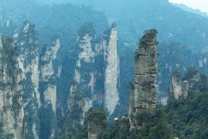 2-Day Private Combo Tour: Avatar Mountain & Tianmen Mountain - The Real Value of a Private Guide/Driver in Zhangjiajie