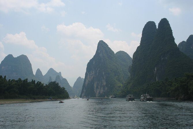 2-Day Private Tour: Classic Li River Cruise and Longji Terrace Tour - Ping An Zhuang Village and Its Zhuang-and-Yao Everyday Life