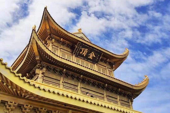 2-Day Private Tour of Leshan Grand Buddha and Emei Shan including Monastery Stay - How the Transport Shapes Your Day (Cable Car vs. Reality)