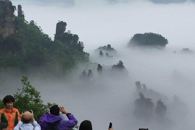 2 Day Private Tour of Zhangjiajie Highlights with Skip The Line - Zhangjiajie Highlights in 2 Days: The Big Sights, Not the Detours