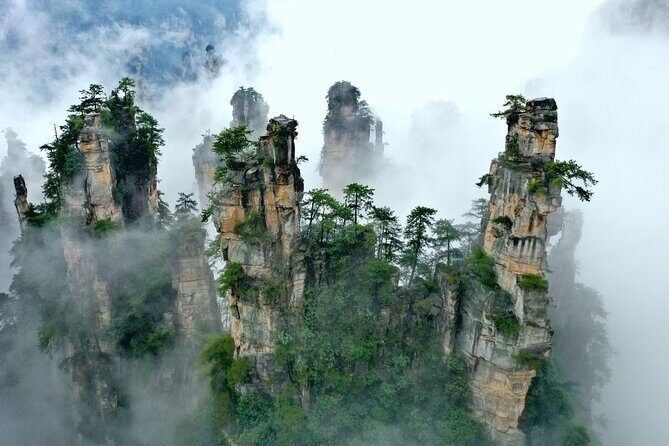 2-Day Private Tour to Mt.AVATAR & Glass Bridge & Mt.Tianmen - Yuanjiajie: where the Avatar look gets real