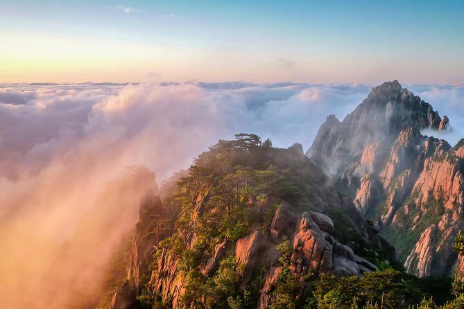 2-Day Private Trip to Huangshan and Hongcun from Shanghai with Accommodation - What to pack and how to pace yourself