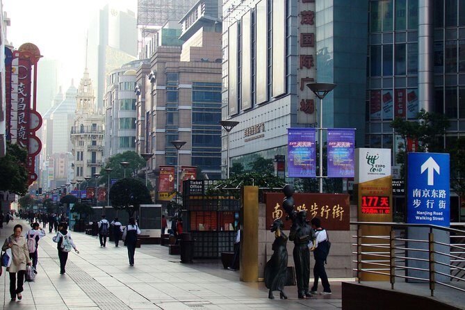 2-Day Shanghai Highlight Tour Combo Package - Private hotel pickup and an English-speaking guide
