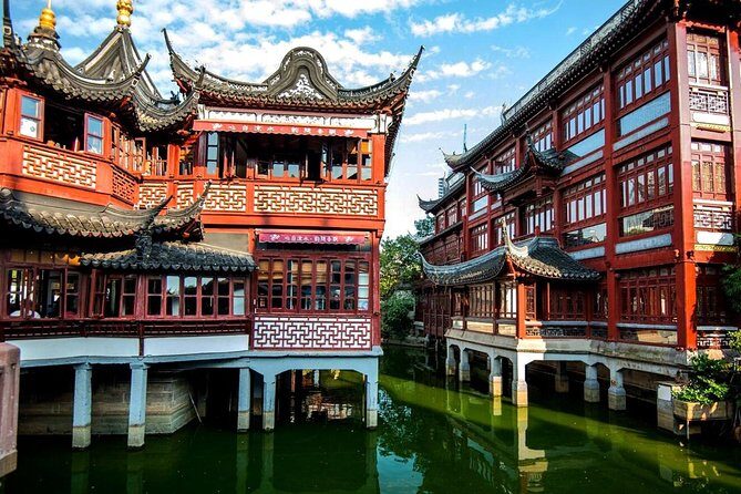 2-Day Shanghai Highlight Tour Combo Package - Jade Buddha Temple, Xintiandi, and the Former French Concession