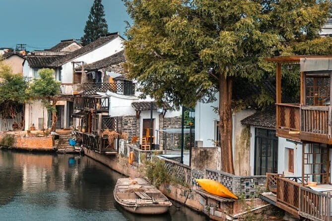 2-Day Zhujiajiao Water Town, Shanghai and Suzhou Private Tour - How this private 2-day route connects Shanghai to Suzhou