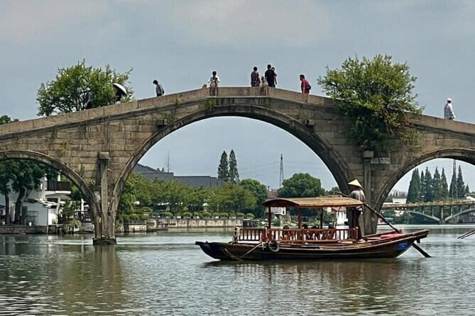 2-Day Zhujiajiao Water Town, Shanghai and Suzhou Private Tour - Day 1 at Zhujiajiao: canals, stone bridges, and a slower pace than Shanghai