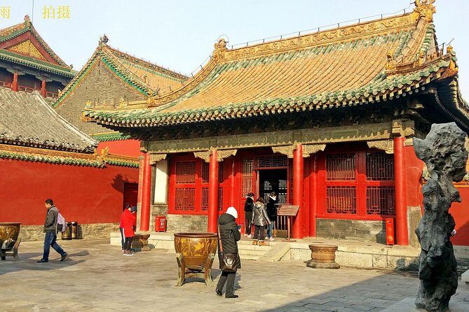 2 Days Beijing Group Tour Including Great Wall And Forbidden city - Great Wall reality check: Badaling here, Mutianyu mentioned