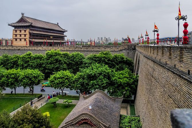 2 Days Beijing Xian Private Tour by Bullet Trains with Hotel - First taste of Xi’an: City Wall, Drum and Bell Towers, and the central square
