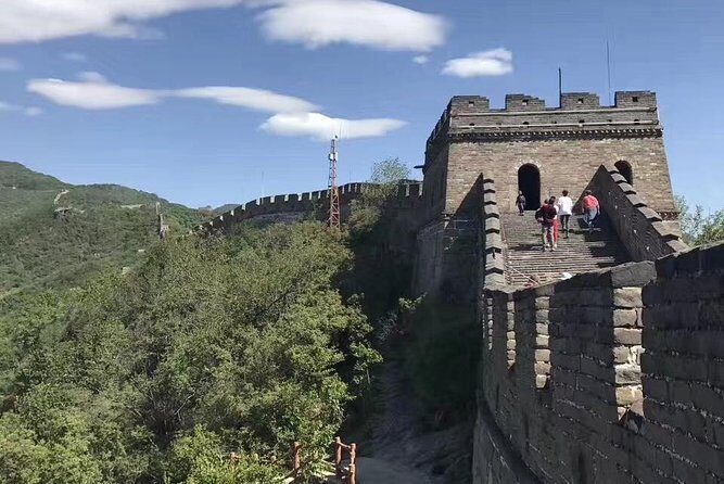 2-Days Private Beijing Sightseeing Tour Package - What the private guide style does for you