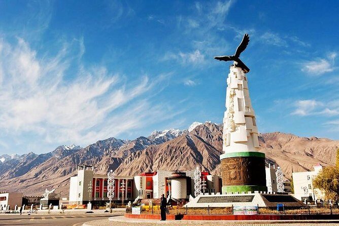 2 Days Tashkurgan Private Tour from Kashgar with Accommodation - Two days along the Karakoram Highway: how this tour actually feels