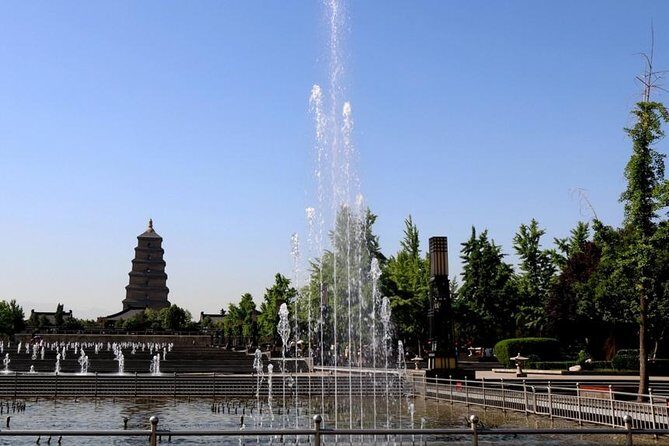 2 Days Xian Small Group Tour: Terracotta Army, Big Wild Goose Pagoda, Mt Huashan - What the Guides Can Mean for Your Experience