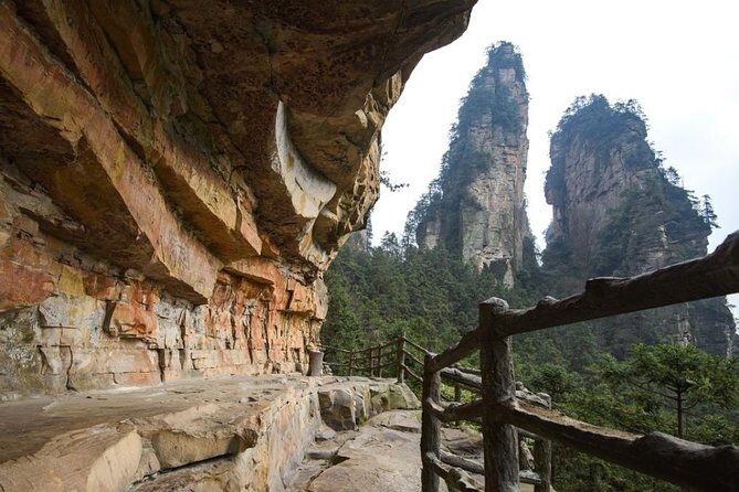 2 Days Zhangjiajie Private Tour for Avatar Mountain Discovery - Yuanjiajie and Bailong Elevator: reaching the pillars fast