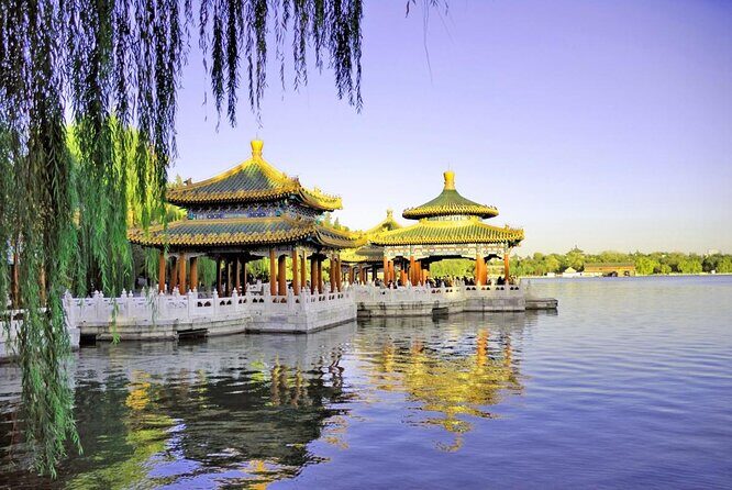 2-Hour Beijing Private Jingshan Coal Hill Park and Beihai Park Walking Tour - Key highlights worth planning for