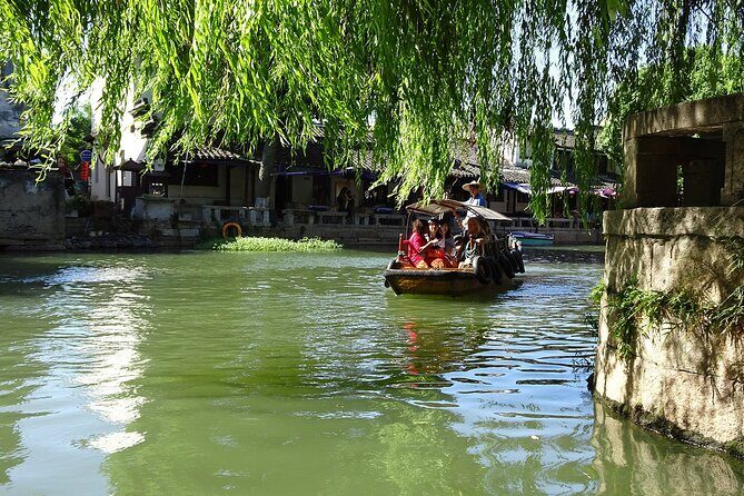 3-Day Private Shanghai and Ancient Water Town Tour - Day 1: Meeting You First, Then Shanghai Tower and the Bund Ferry