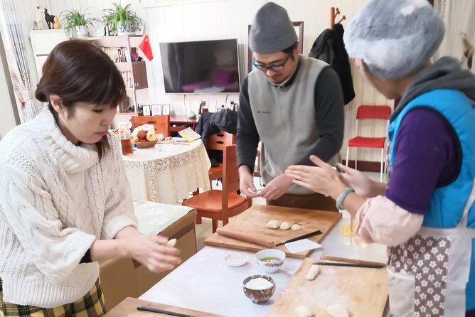 3-Hour Biang Biang Noodles Cooking Class in Xi'an - The Cooking School Setup: Professional, Local, and English-Friendly