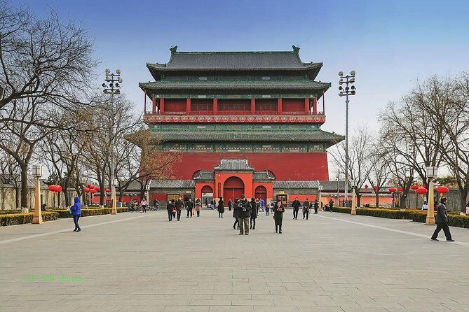 3-Hour Private Hutong Walking Tour with Drum Show at Drum Tower and Tea Tasting - Stop 3: Yandai Xie Street (Tobacco Pouch Street) for Local Flavor