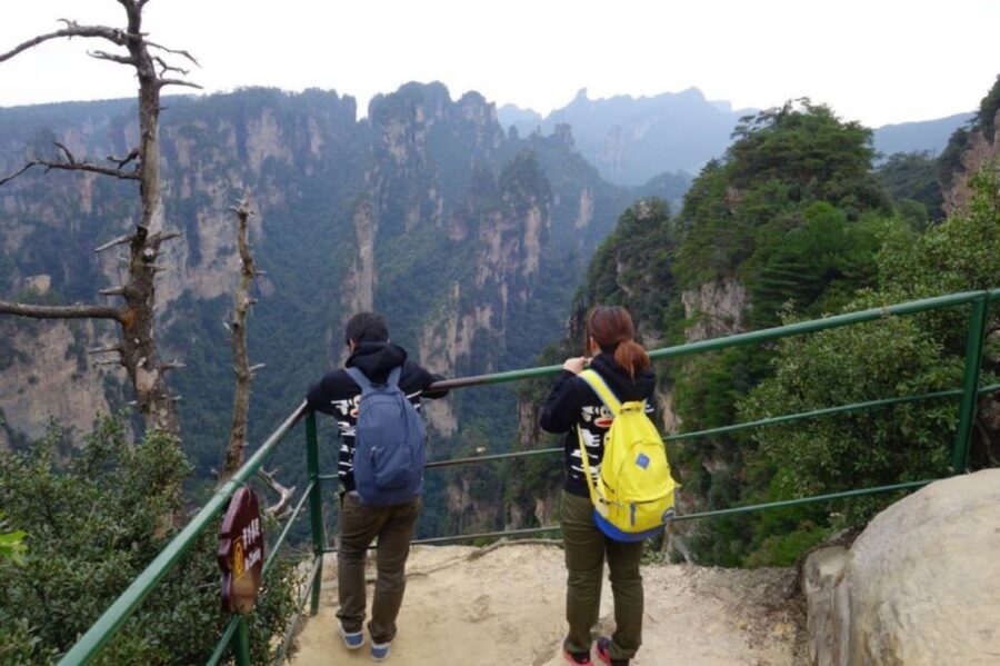 4-Day Highlights of Zhangjiajie With Sunrise Experience - Day 4: Tianmen Mountain cable car, Tianmen Cave escalator, and Junsheng Sandstone Gallery