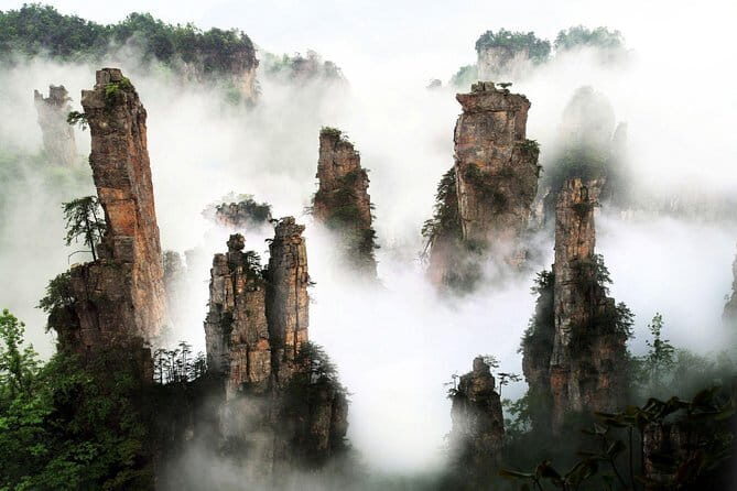 4 days In-Depth Zhangjiajie Panorama Tour - Day 1: Arrival in Zhangjiajie and Getting Positioned for Big Views