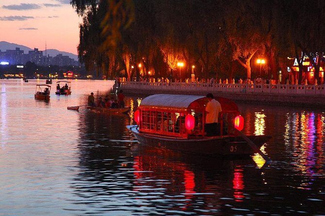 4-Hour Private Illuminated Beijing Tour with Authentic Chinese Dinner on Hutong Street - The 5:30pm Pickup and How the Timing Really Feels