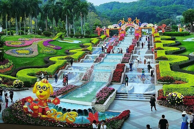 4-Hour Private Tour for Layover Travellers via Guangzhou Airport - Old Guangzhou First: Yuexiu Park and the Nanyue King Tomb