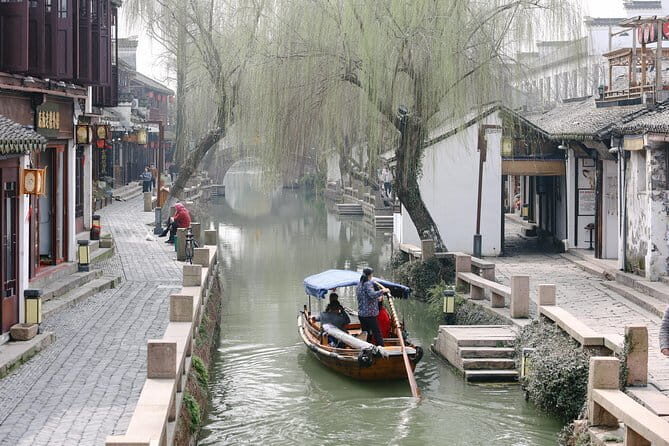 4-Hour Shanghai City Private Tailor-Made Tour with Dim sum Tasting - The Included Dim Sum Meal: Food as a Real Break
