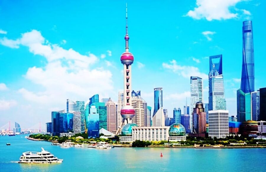 4-Hour Shanghai City Private Tour by German-Speaking Guide - Nanjing Road and the French Concession: where the tour can shift into street life