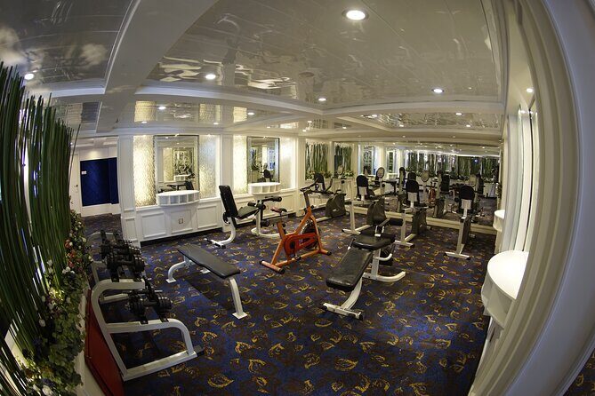 4D3N Yangtze River Cruise:Chongqing to Yichang by Victoria Cruise - Day 4 in Yichang: Maoping Pier, Three Gorges Dam, and the Ship Lift Option