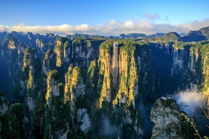 5-Day Private Zhangjiajie Panoramic Sightseeing Tour - Where You’ll Stay: Base Yourself Near Wulingyuan East Gate