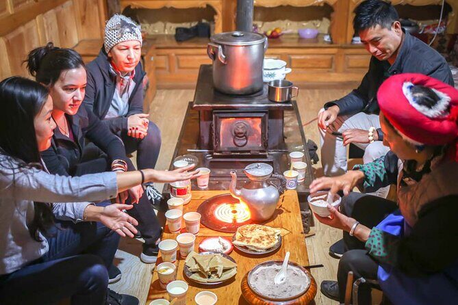 6-Day Go Beyond Shangrila for Wine & Tibetan Culture of Yunnan - Yubeng’s Sacred Waterfall: a tough hike or a calm village day