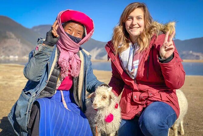 6-Day Go Beyond Shangrila for Wine & Tibetan Culture of Yunnan - The Lisu village of old houses and Cizhong’s rare grape story