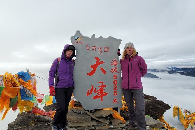 6 Days Mt.Siguniang Dafeng Erfeng Climbing - Day 4: Haizi Valley to base camp (Dafeng BC or Erfeng BC)