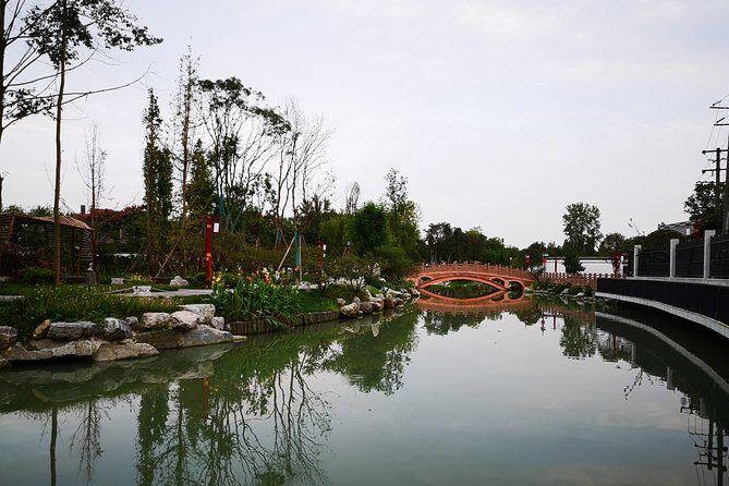 6-Hour Private Chengdu City Walking Tour with Tea Tasting - Renmin Park: watch locals do their thing