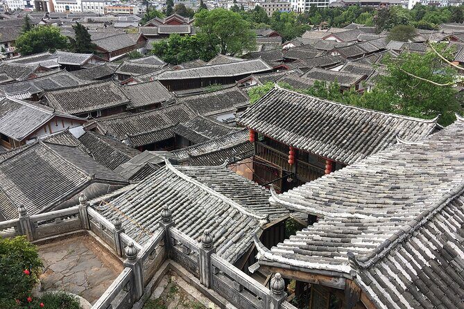 8-Day Private Yunnan Tour to Kunming, Dali, Lijiang and Shangri-La - From Lijiang to Shangri-La via Yangtze bends and Tiger Leaping Gorge