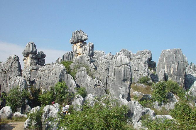 8-Day Private Yunnan Tour to Kunming, Dali, Lijiang and Shangri-La - Kunming’s Golden Temple and Green Lake Park: an easy first day