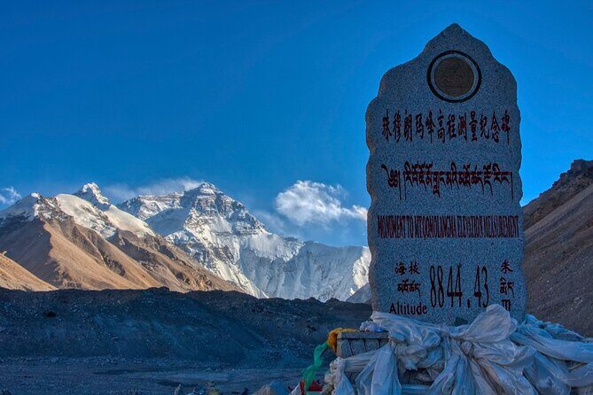 8 Days Lhasa Gyantse Shigatse Mt Everest Group Tour - Lhasa Day 2: Drepung, Tibet Museum, and Norbulingka in One Organized Sweep