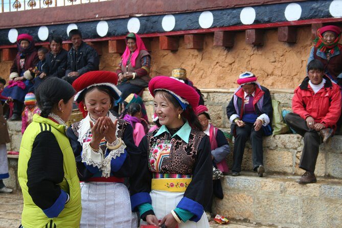 9 days Ancient Town Tour - Shaxi Ancient Town plus Shibaoshan caves: cliffside beauty and countryside time