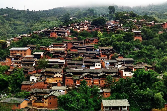 9 days Ancient Town Tour - Lijiang early access: Dayan Naxi Ancient Concert, Black Dragon Pool, Baisha and Jade Lake