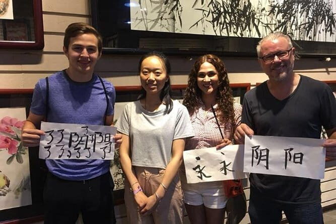 All Inclusive Amazing Xi'an City Highlights Private Day Tour - Muslim Quarter: street food energy with a guide keeping it easy