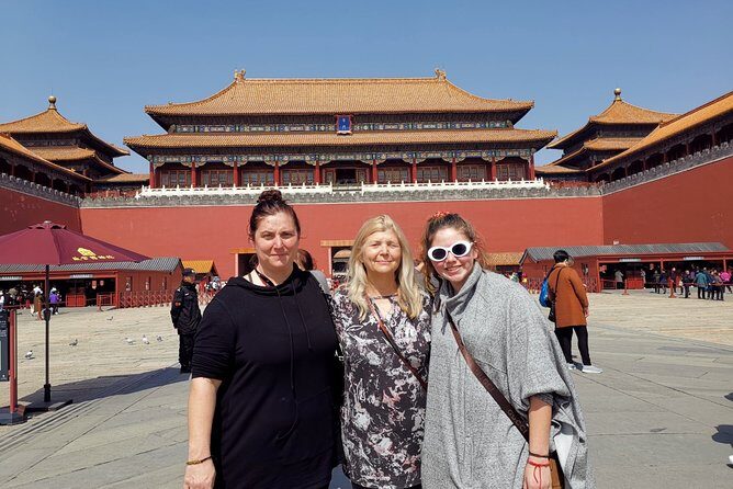 All-inclusive Day Tour: Tiananmen Square, Forbidden City & Ming Tombs with Lunch - From Tiananmen Gate to the Palace Museum: How the Forbidden City Feels Different with a Guide