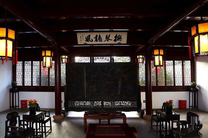 All-inclusive Half-day Private Tour To Zhujiajiao Water Town - Price and value for a 6-hour private Shanghai day trip